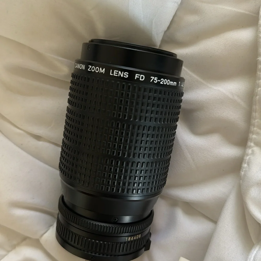 Canon FD lens 70-200mm f/4